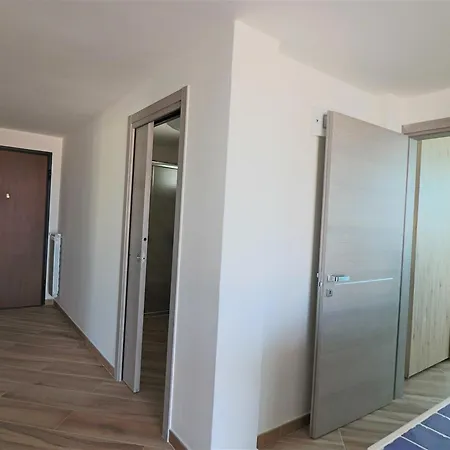 Holiday home Attico Alieni Panoramico A