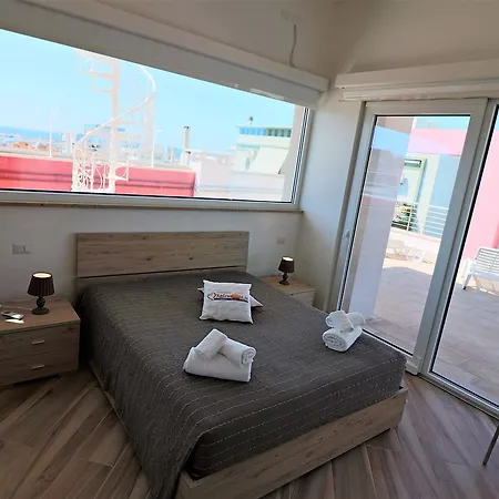 Attico Alieni Panoramico A Holiday home *