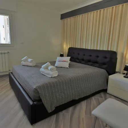 Attico Alieni Panoramico A Holiday home *