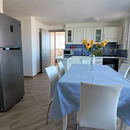 Attico Alieni Panoramico A Holiday home