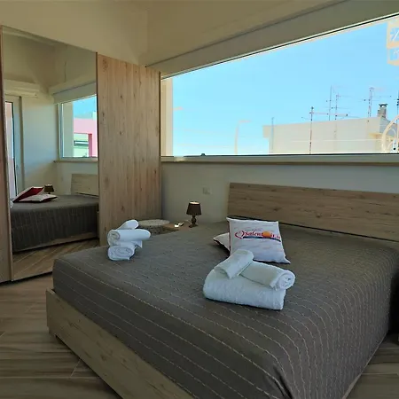 Attico Alieni Panoramico A Holiday home