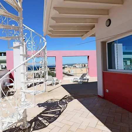 Holiday home Attico Alieni Panoramico A Gallipoli